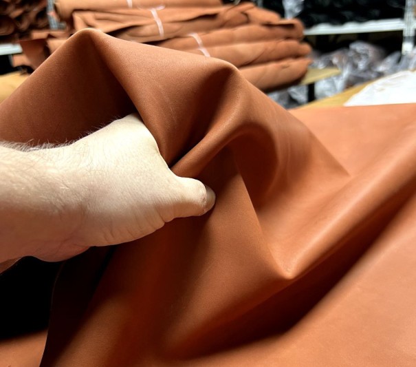 Краст Магнит (Св.орех), 1.2-1.6 мм, без финиша, средний размер 180-200 дм²