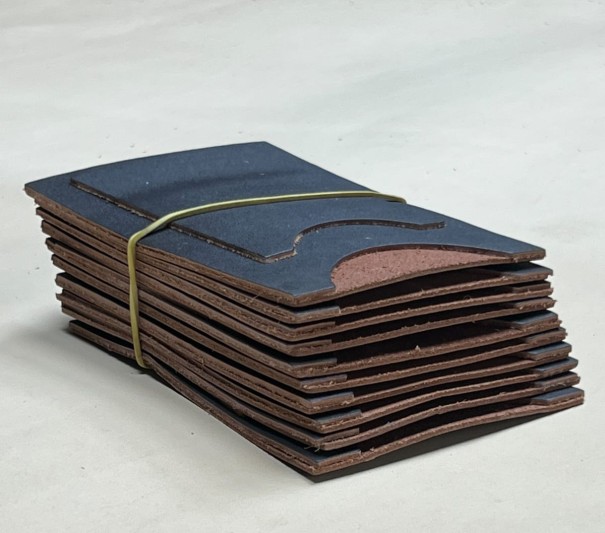 Кардхолдер вояж коричневый 1.2-1.6