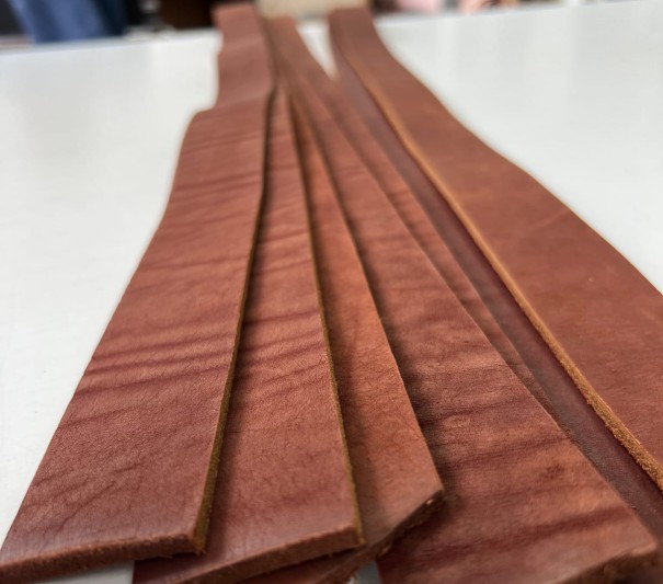 Ременные заготовки (Коричневые) , без  финишем, 140-150 см